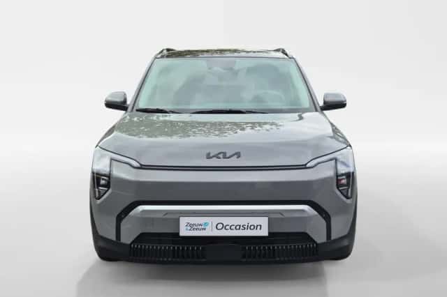 Kia EV3 (2025) thumbnail 3