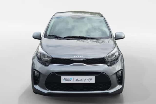 Kia Picanto (2023) thumbnail 3