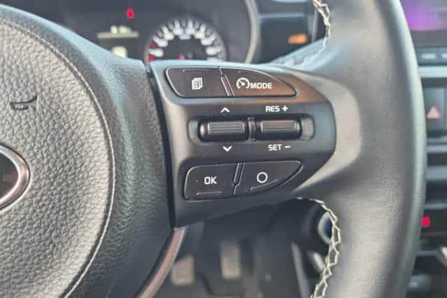 Kia Picanto (2021) thumbnail 14