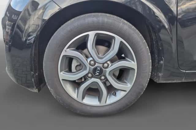 Kia Picanto (2021) thumbnail 9