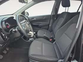 Kia Picanto (2021) thumbnail 10
