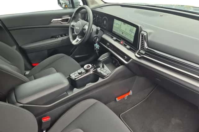 Kia Sportage (2022) thumbnail 21
