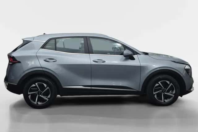 Kia Sportage (2022) thumbnail 5
