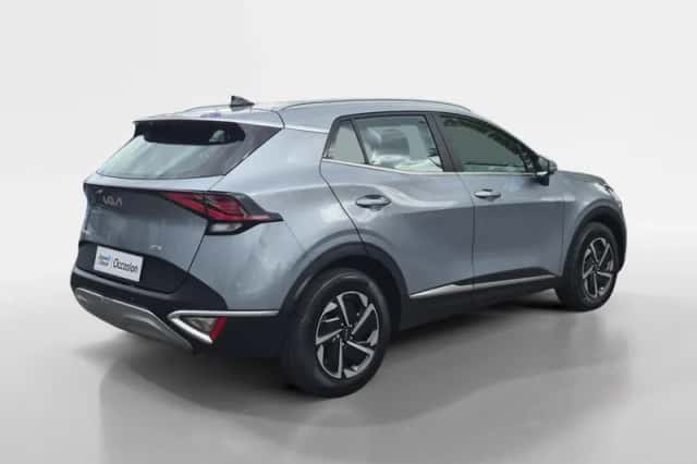 Kia Sportage (2022) thumbnail 6