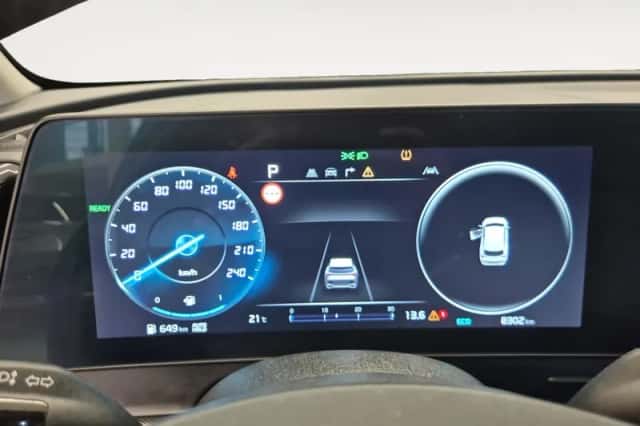 Kia Sportage (2024) thumbnail 16