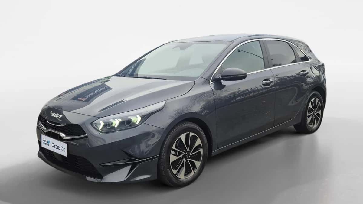 Kia Ceed (2025) — foto 1