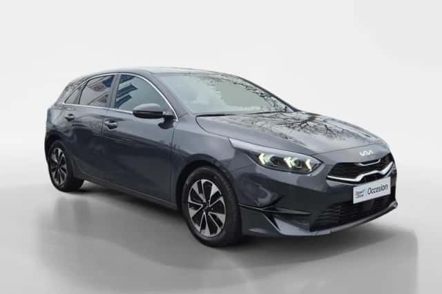 Kia Ceed (2025) thumbnail 4