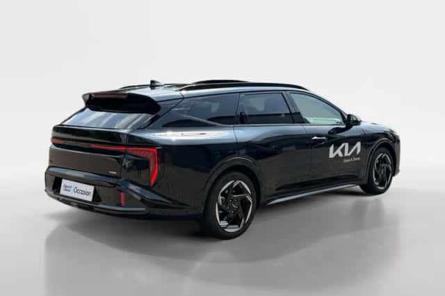 Kia K4 (2026) thumbnail 2