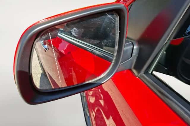 Kia Picanto (2021) thumbnail 12