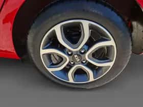 Kia Picanto (2021) thumbnail 13