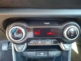 Kia Picanto (2021) thumbnail 15