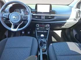 Kia Picanto (2021) thumbnail 10