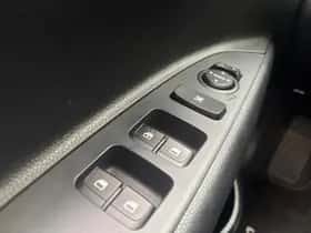 Kia Stonic (2024) thumbnail 23