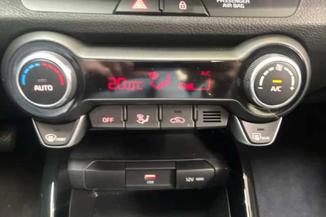 Kia Stonic (2024) thumbnail 24