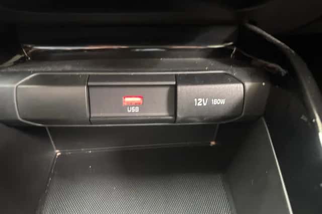 Kia Stonic (2024) thumbnail 25