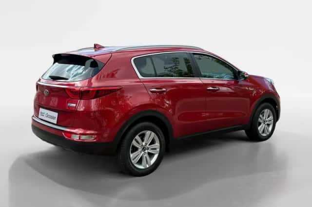 Kia Sportage (2016) thumbnail 5