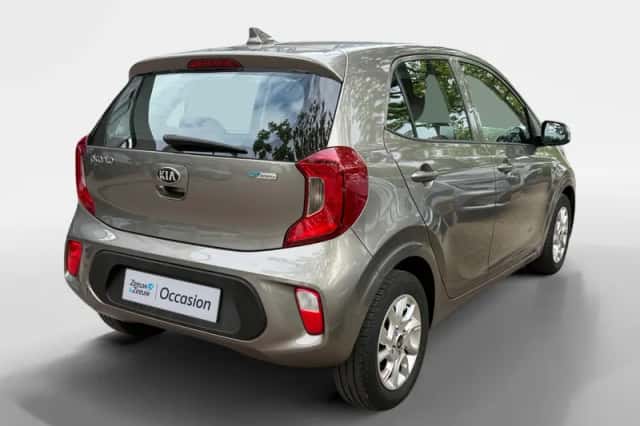 Kia Picanto (2020) thumbnail 3