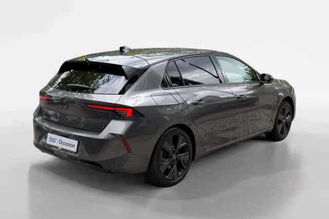 Opel Astra (2024) thumbnail 3