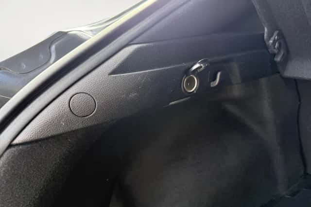 Kia XCeed (2022) thumbnail 16