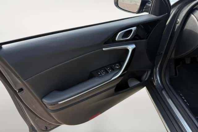 Kia XCeed (2022) thumbnail 20