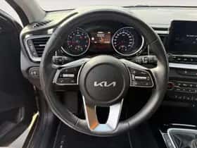 Kia XCeed (2022) thumbnail 23