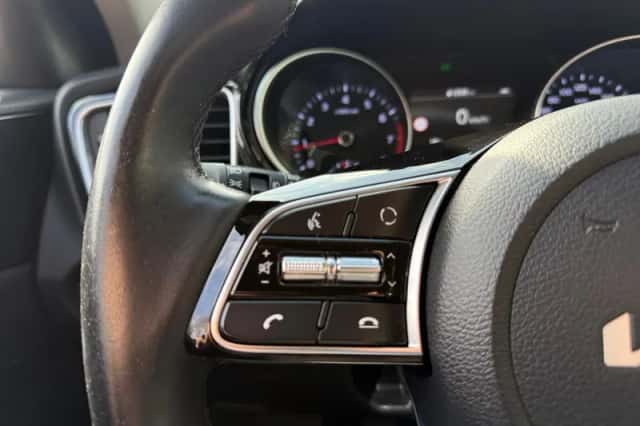 Kia XCeed (2022) thumbnail 33