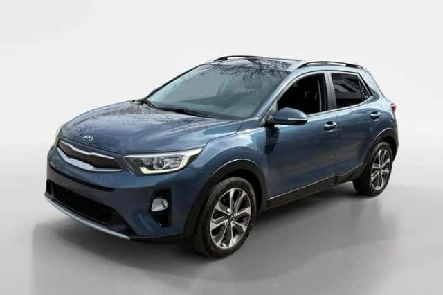 Kia Stonic (2019) thumbnail 2