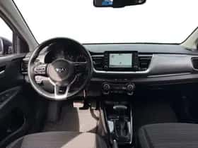 Kia Stonic (2019) thumbnail 18