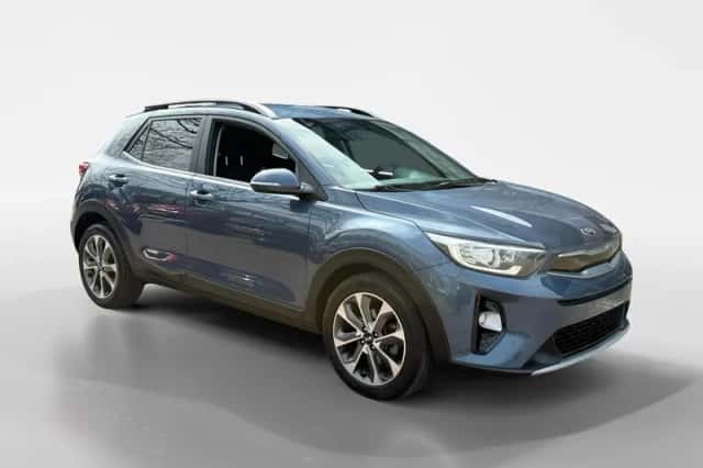 Kia Stonic (2019) thumbnail 5