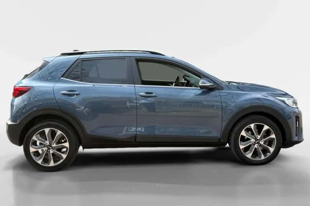 Kia Stonic (2019) thumbnail 8