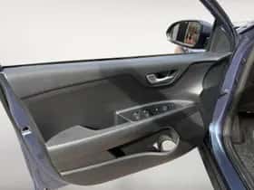 Kia Stonic (2019) thumbnail 10