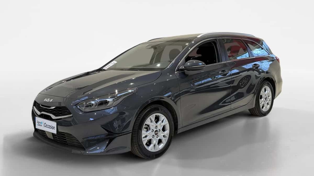 Kia Ceed Sportswagon (2025) — foto 1