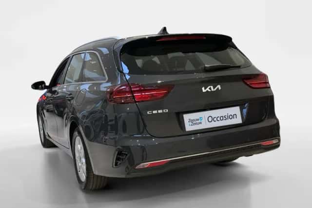 Kia Ceed Sportswagon (2025) thumbnail 4