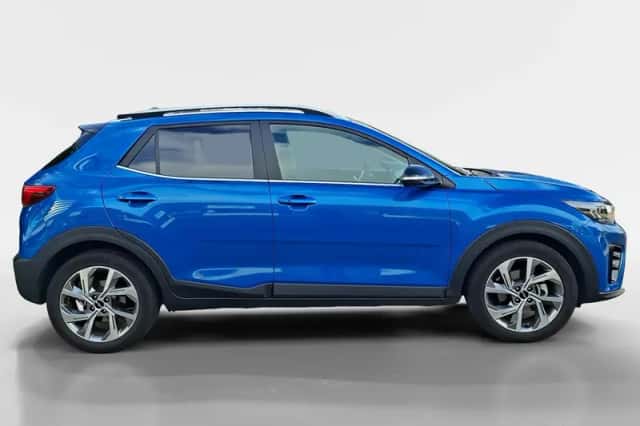 Kia Stonic (2023) thumbnail 2