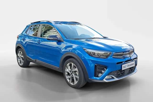 Kia Stonic (2023) thumbnail 4