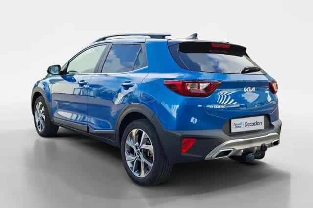 Kia Stonic (2023) thumbnail 6