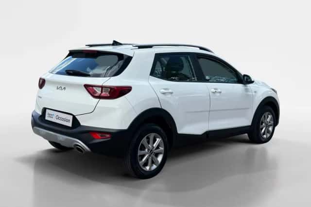 Kia Stonic (2025) thumbnail 2