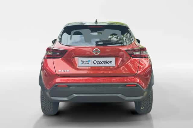 Nissan Juke (2022) thumbnail 5