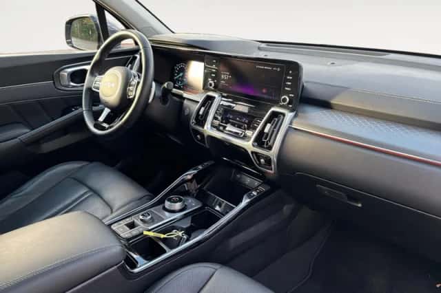 Kia Sorento (2024) thumbnail 13