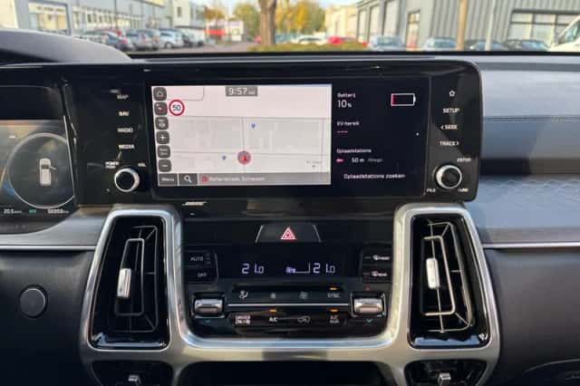 Kia Sorento (2024) thumbnail 19