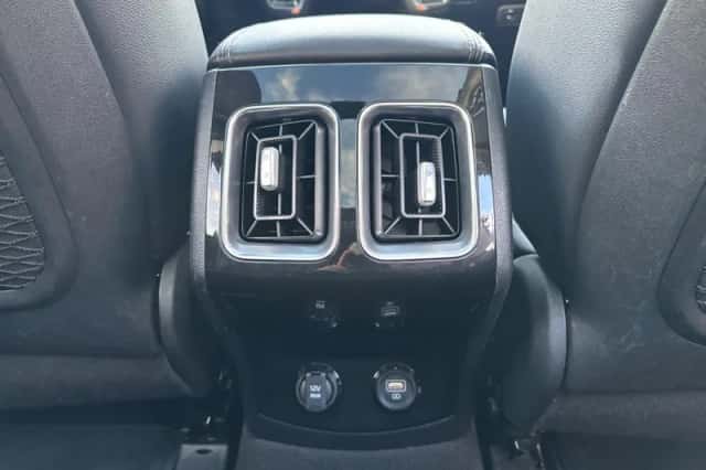 Kia Sorento (2024) thumbnail 28