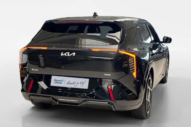 Kia EV4 (2026) thumbnail 4