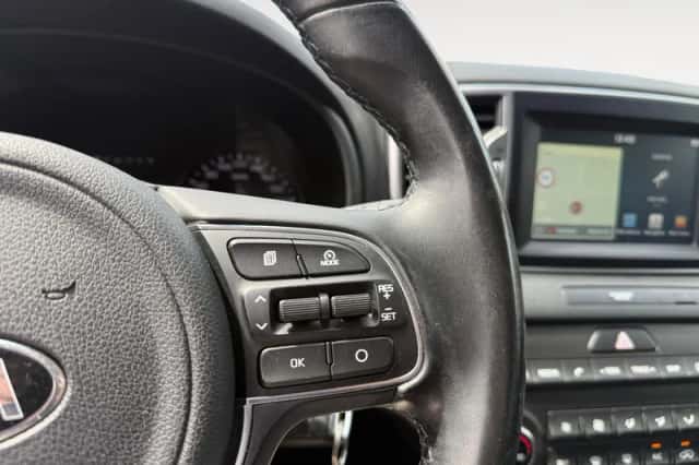 Kia Sportage (2018) thumbnail 26