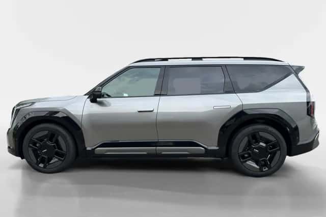 Kia EV9 (2026) thumbnail 2
