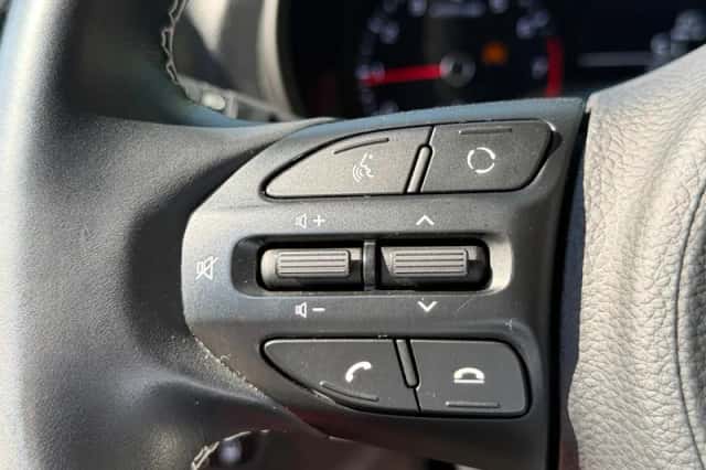 Kia Picanto (2019) thumbnail 20