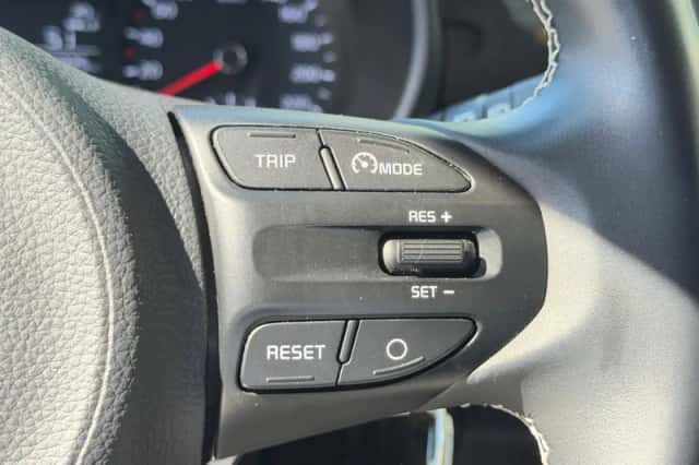 Kia Picanto (2019) thumbnail 21
