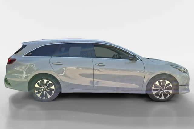 Kia Ceed Sportswagon (2025) thumbnail 4