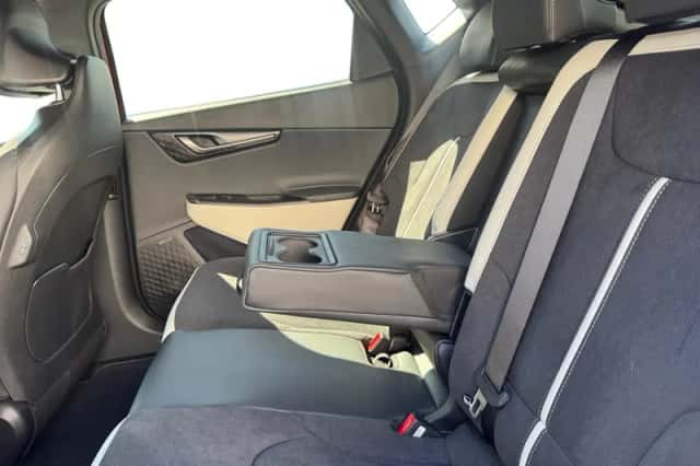 Kia EV6 (2024) thumbnail 22