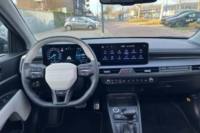 Kia Stonic (2025) thumbnail 15