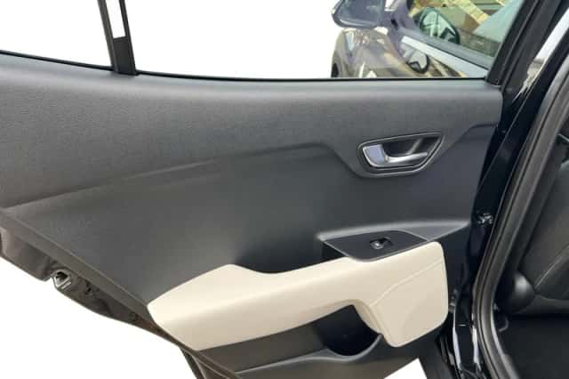 Kia Stonic (2025) thumbnail 40